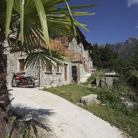 Agriturismo Crotto Di Somana Манделло-дель-Ларио Экстерьер фото