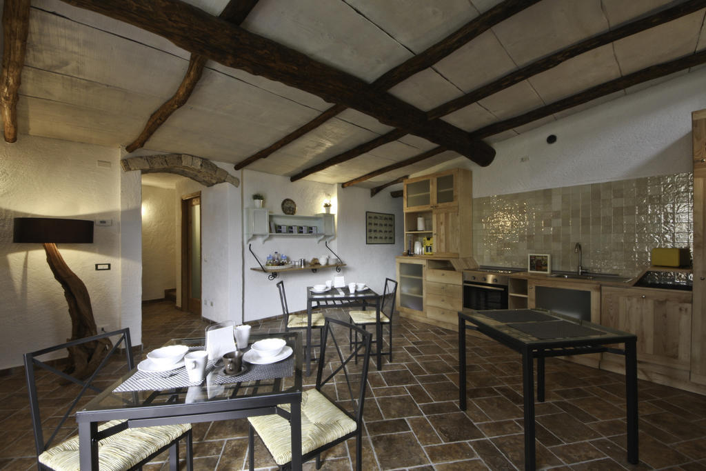 Agriturismo Crotto Di Somana Манделло-дель-Ларио Экстерьер фото