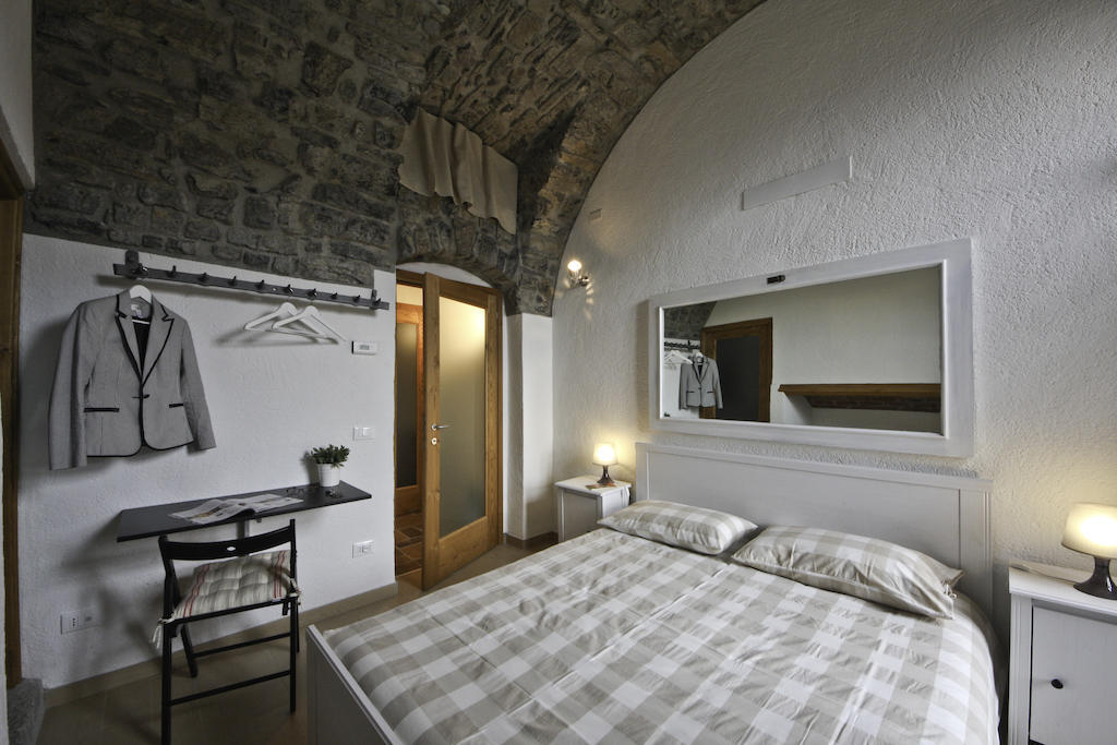 Agriturismo Crotto Di Somana Манделло-дель-Ларио Номер фото