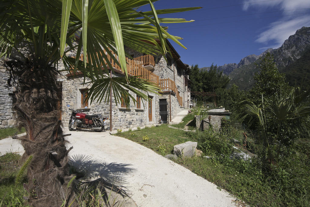 Agriturismo Crotto Di Somana Манделло-дель-Ларио Экстерьер фото